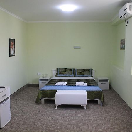 Hotel Istanbul Skopje Esterno foto