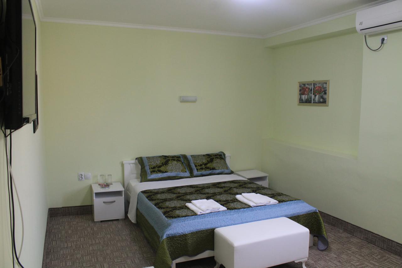 Hotel Istanbul Skopje Esterno foto